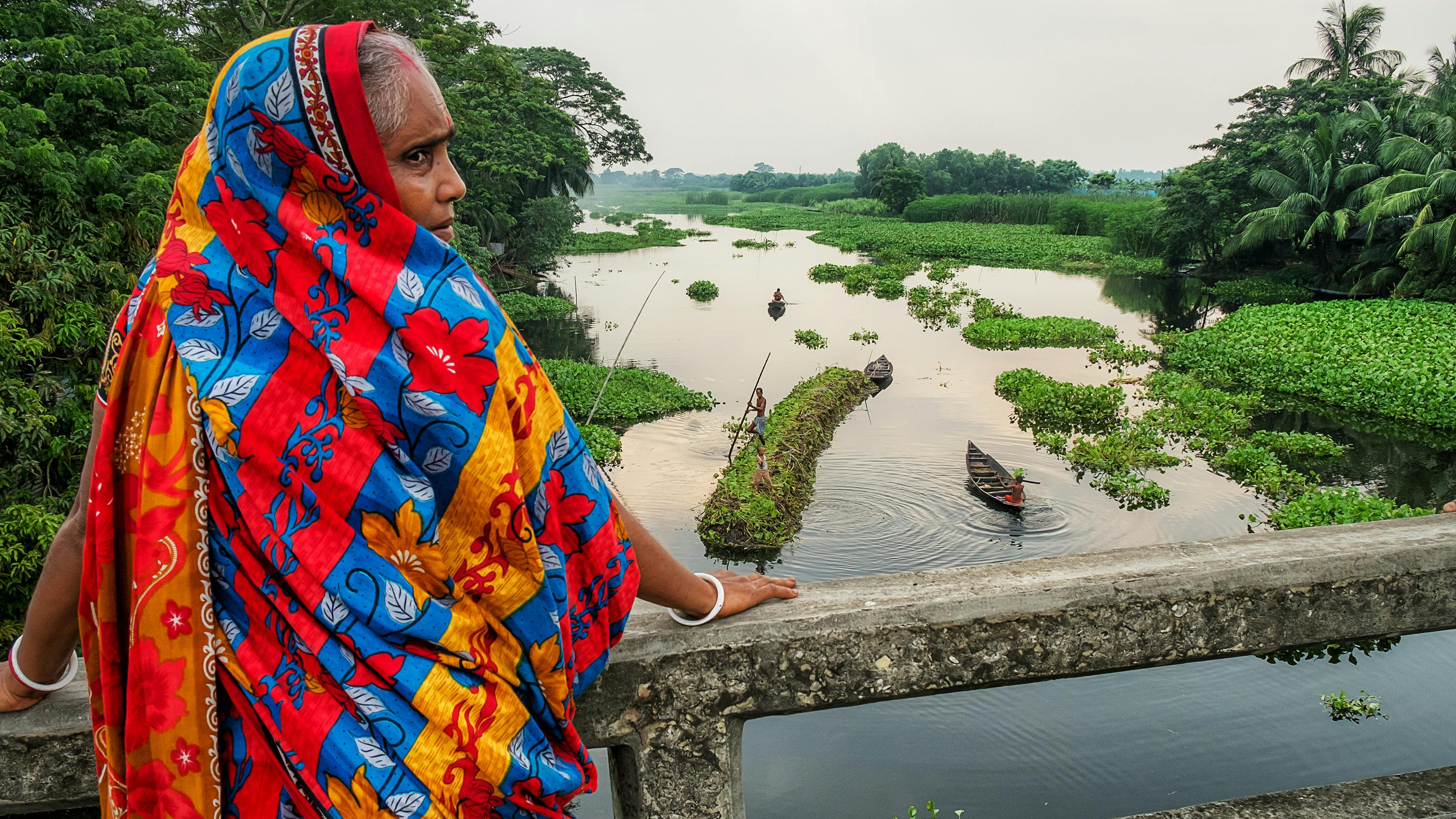 Wie die Bauern Bangladeschs dem steigenden Meeresspiegel mit einer uralten Anbaumethode begegnen
